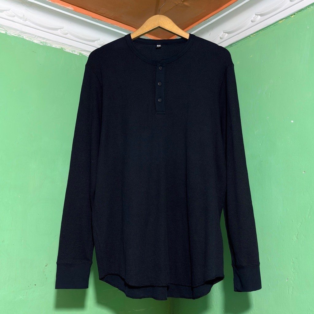Uniqlo Waffle Henley Longsleeve Navy