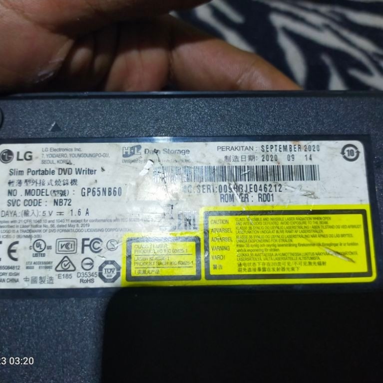 DVD RW MERK LG MODEL GP65N60