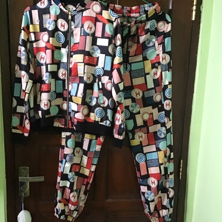 Oneset chanel preloved