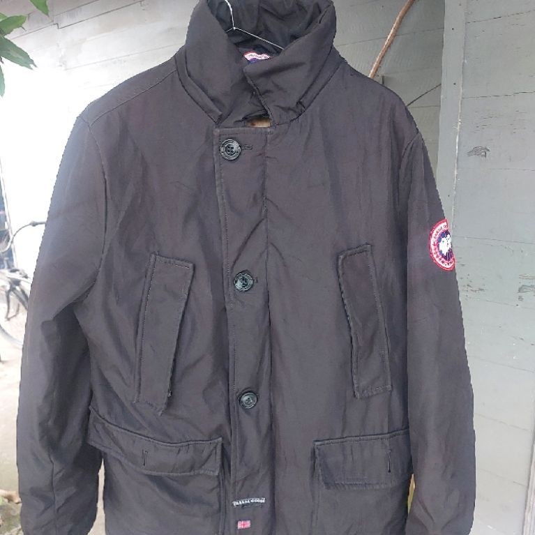 Jaket canada goose