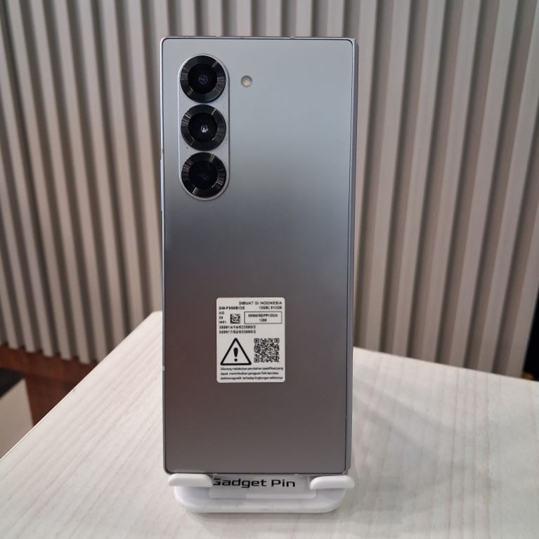 Samsung Z Fold 6 12/512GB Second Resmi