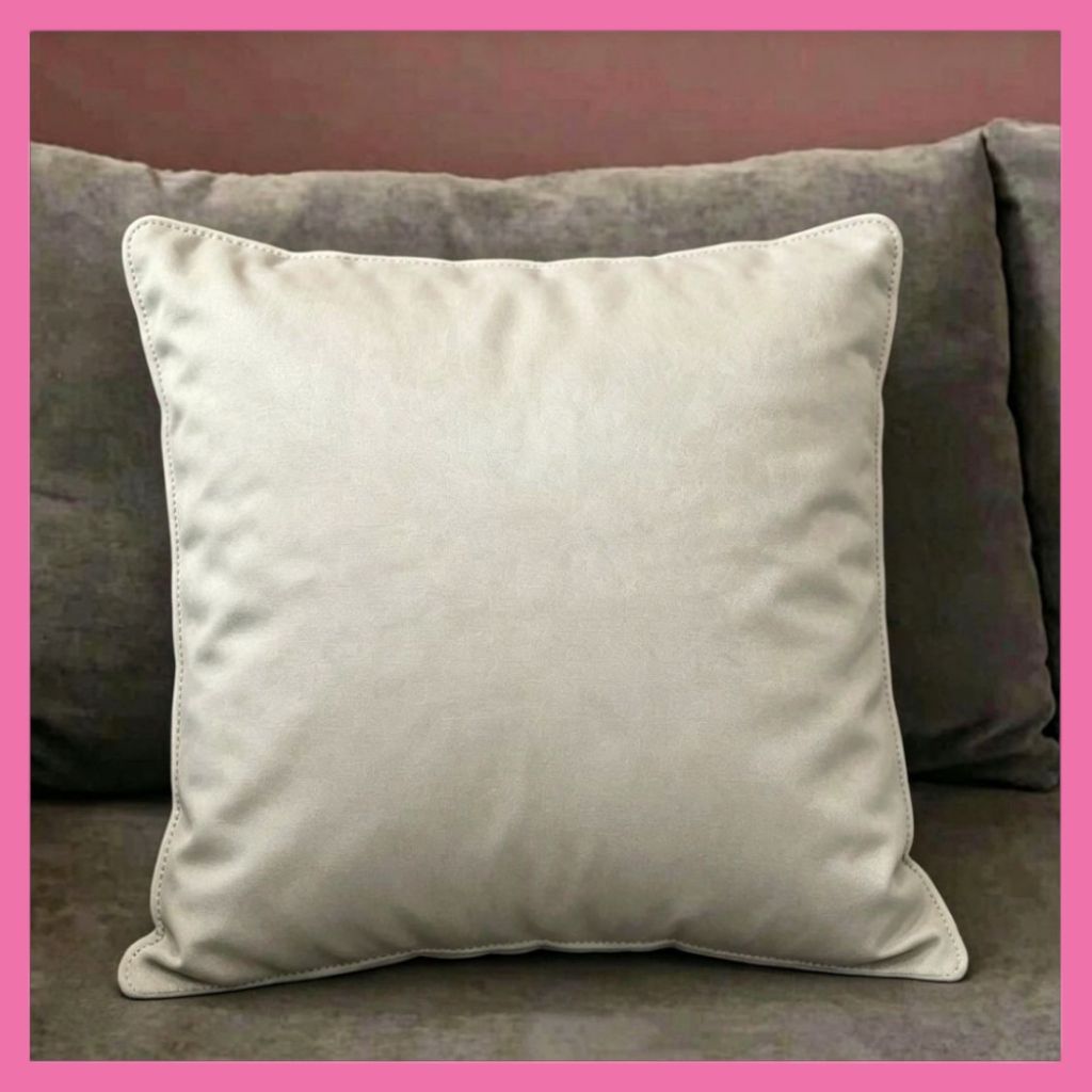 Ivaro Bantal Sofa