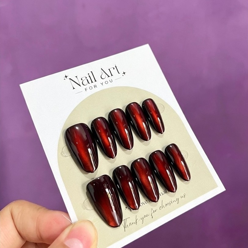 PRES ON NAILS+TOLKIT
