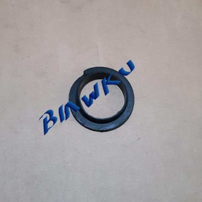 KARET TATAKAN PER BELAKANG BAWAH BMW E34 E39 E60 33531133671 BMW27