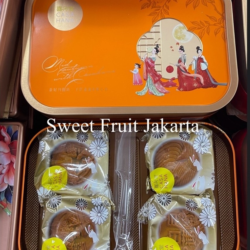 Kue Bulan Casa Hana Isi 4s (With Lotus) (Red Ben) (Panda Lotus With Yolk) (Black Sesame With Yolk) C