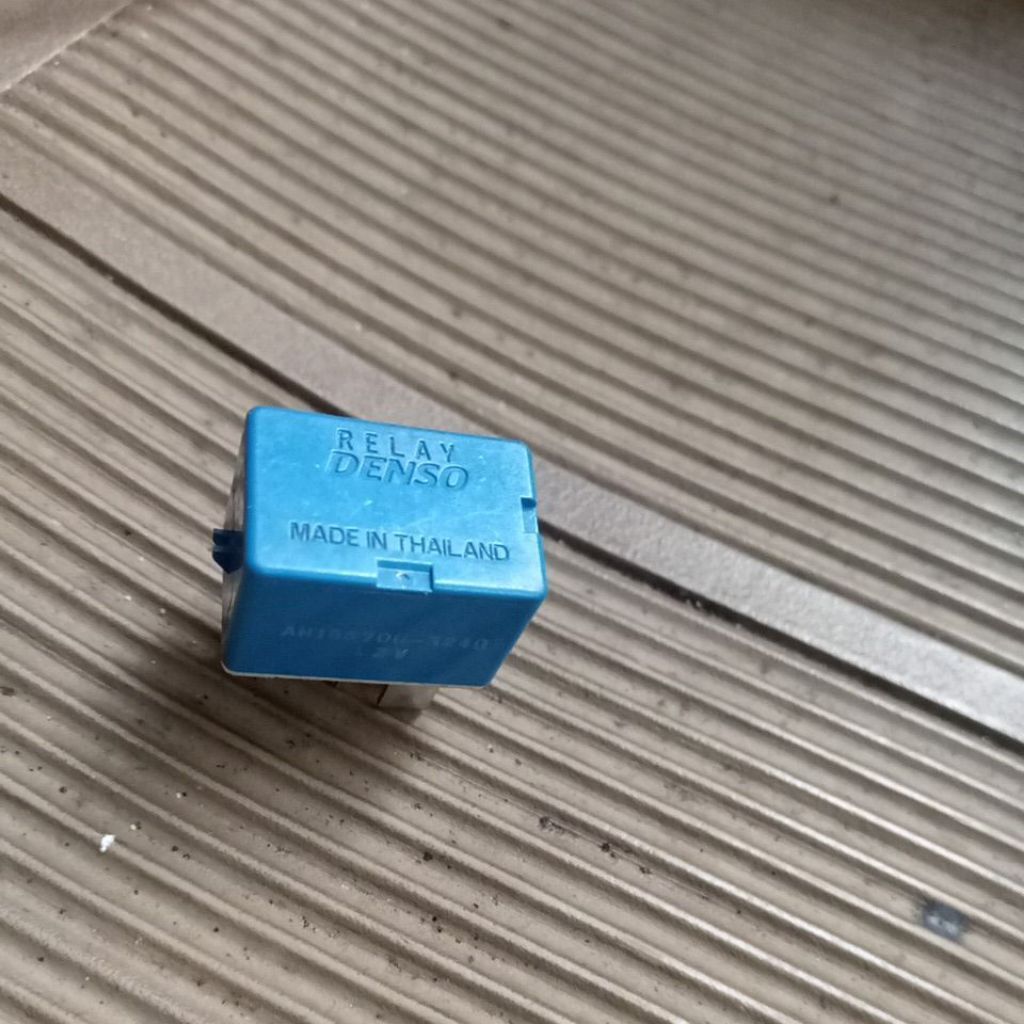 Relay AC Toyota Suzuki AH156700-3240 Kaki 4 Original Copotan
