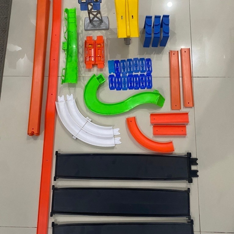 track hotwheels