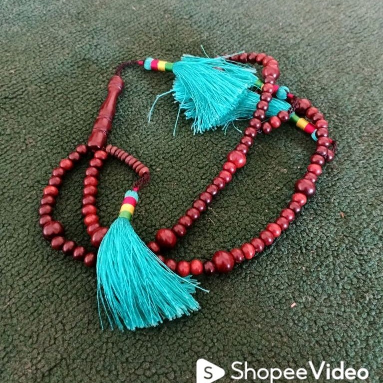 Tasbeh Kayu Stigi Elegan Fleksibel Berbulu Cantik 100 butir