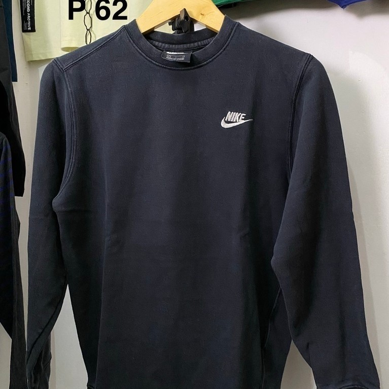 (62x49cm tanpa ditarik) CN Crewneck Sweatshirt Sweater Nike black washed carbon black color logo bor