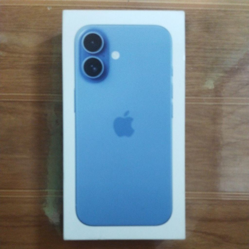 box kardus iPhone 16 original seken