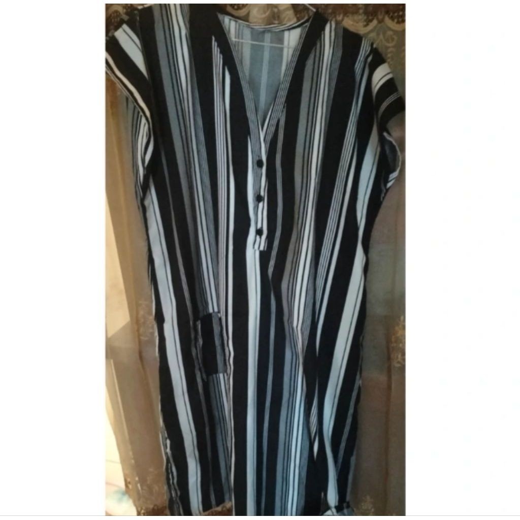 Daster Salur hitam putih