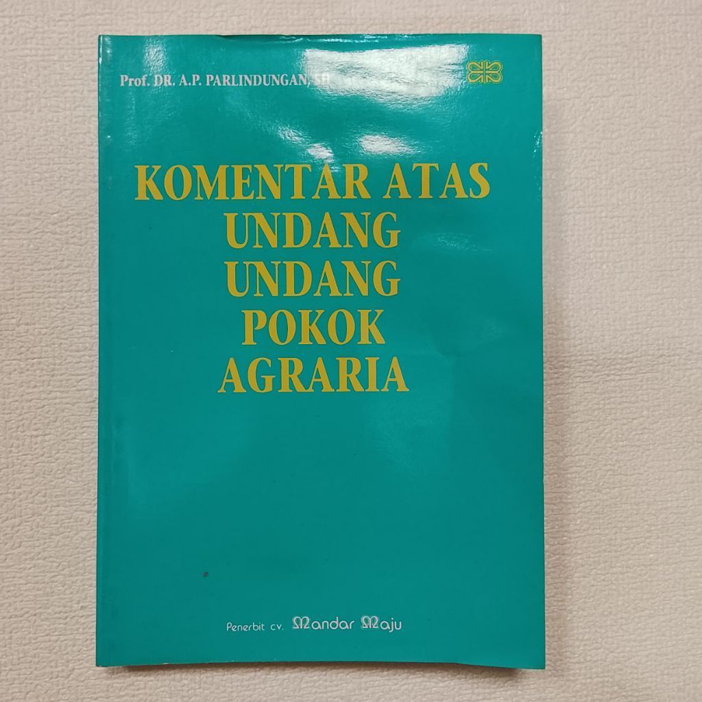 Buku original KOMENTAR ATAS UNDANG UNDANG POKOK AGRARIA Penerbit mandar maju