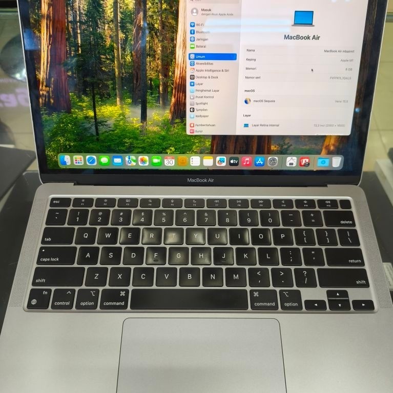 Macbook Air M1 8/512 iBox