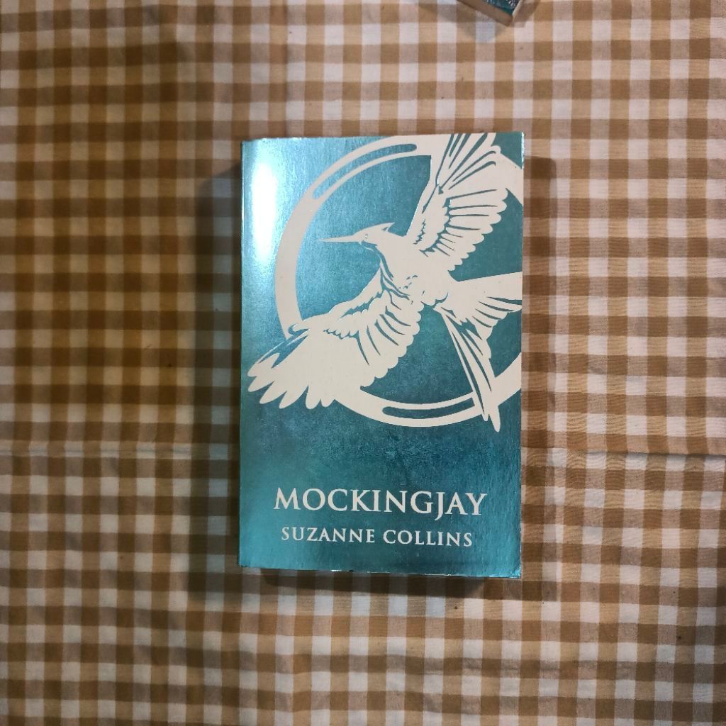Novel Preloved Hunger Games: Mockingjay [English] - Suzanne Collins