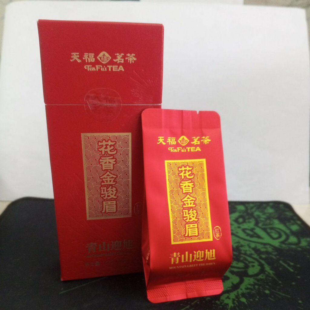 Teh Merah Black Tea TenFuTea HuaXiang JinJiaoMao Qingshan YingXi khas pegunungan Wuyi Tiongkok