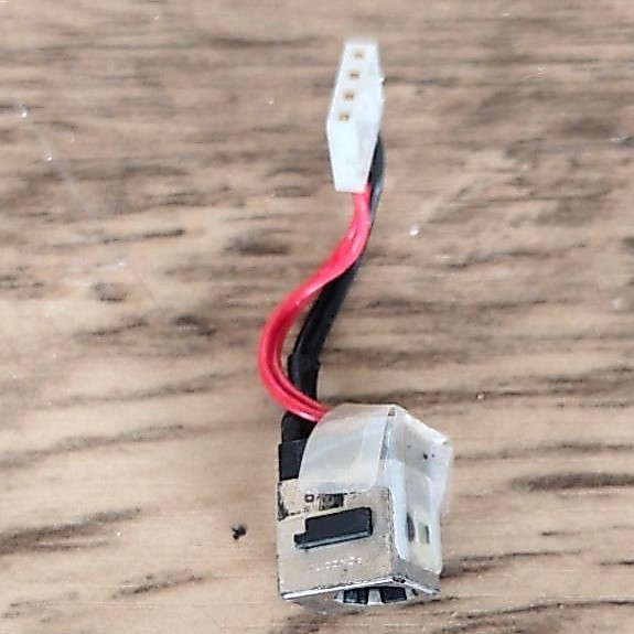 Toshiba Dynabook R731 R830 DC Power Jack Original