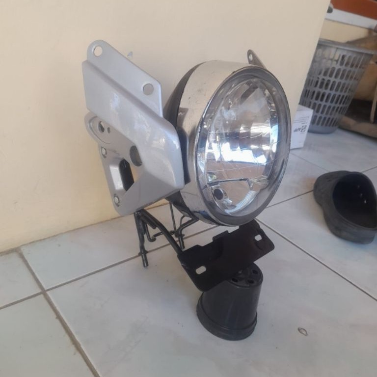 Lampu Tiger Revo Barong