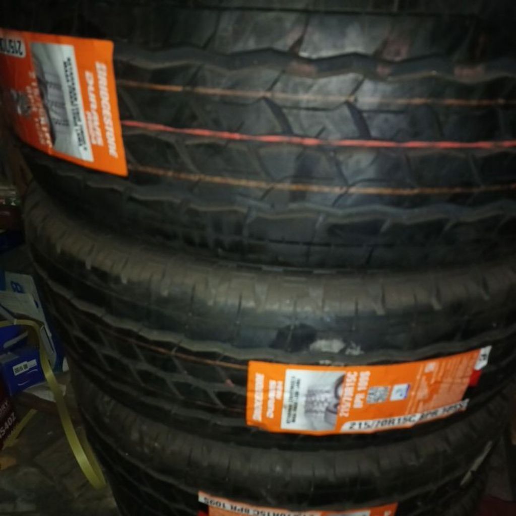 Duravis 215/70R15C
