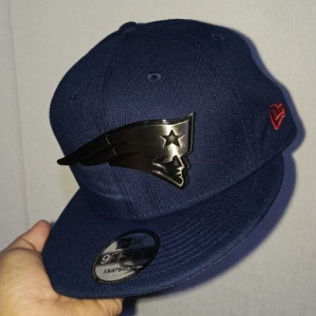 Topi New Era Patriot Metal Logo