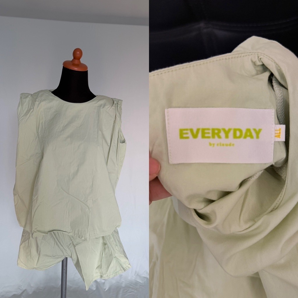Everyday by Claude, One Set
