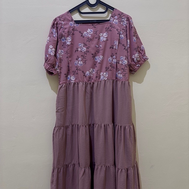 (Preloved) Baju Menyusui Nyonya Nursing Wear Kinana Dress Pink
