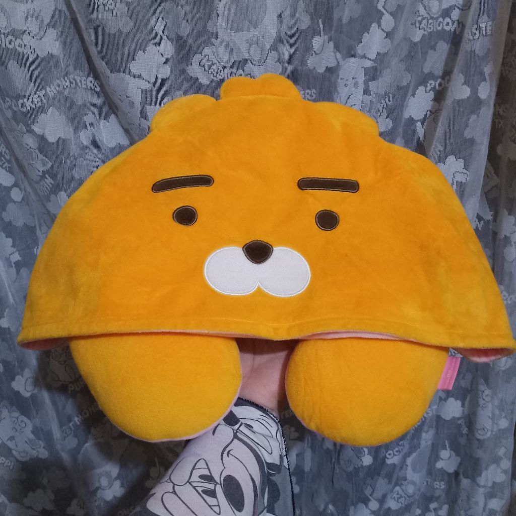 BONEKA BANTAL LEHER DUA RUPA KARAKTER RYAN DAN APEACH little friends