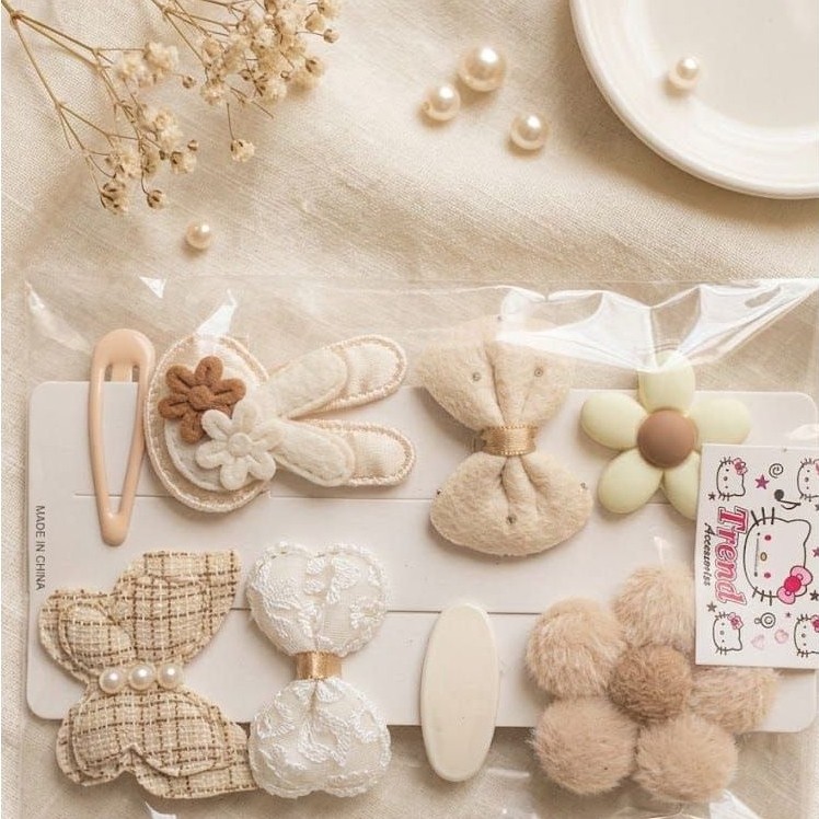 Hair Clip Set Korea Aesthetic Warm Tone Motif Rajut Beruang Bunga