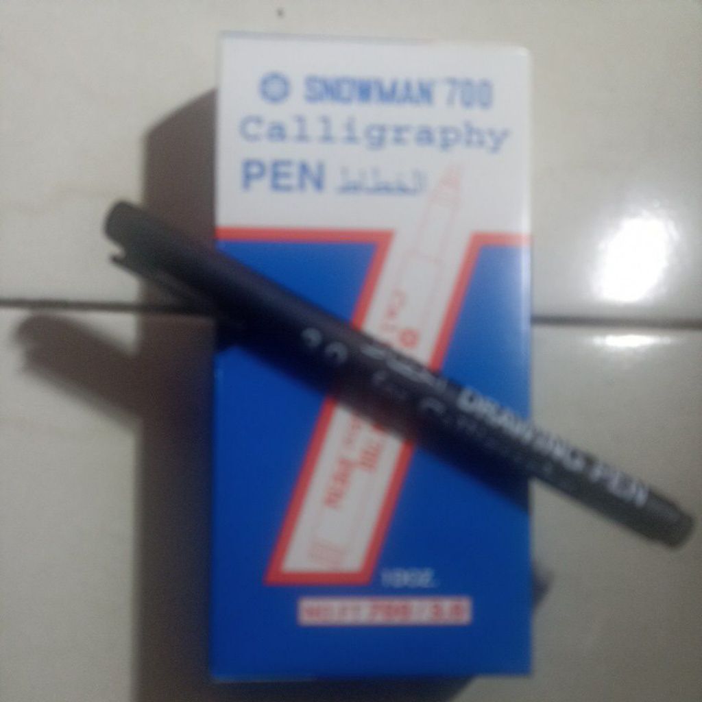 Spidol Kaligrafi Snowman Ukuran 2.0 - Tinta Hitam, Kualitas Tinta Kuat, Cocok untuk Kaligrafi
