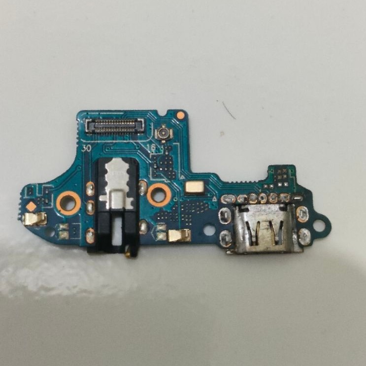 board konektor cas charger copotan realme 3