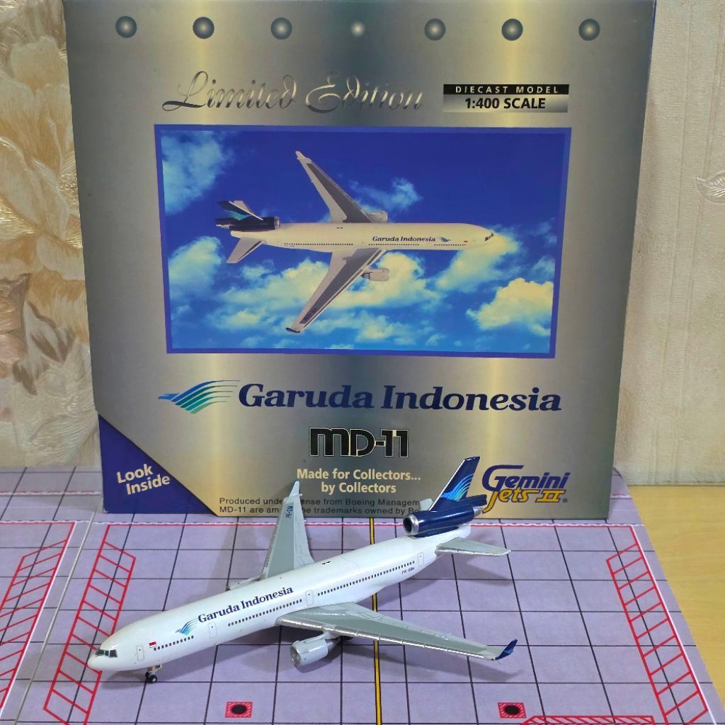 Model Pesawat Diecast Gemini Jets II Garuda Indonesia MD-11 1:400 Scale Limited Edition