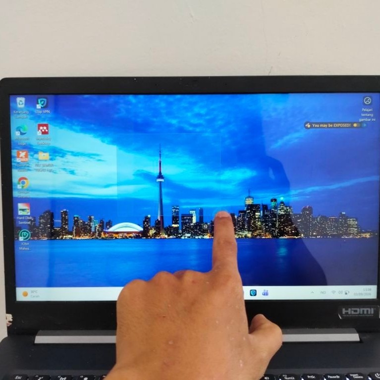 LED LCD Acer Travelmate TMX514-51 X514-51T N17W3 HD TOUHSCREEN Bekas Copotan