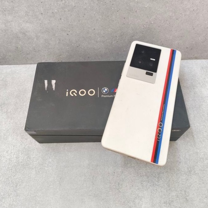 Iqoo 11 5g 12/256 Second Fullset Nominus siap Lembur