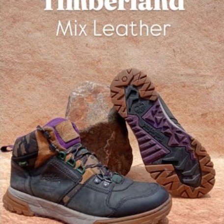 TIMBERLAND HIKING SHOES