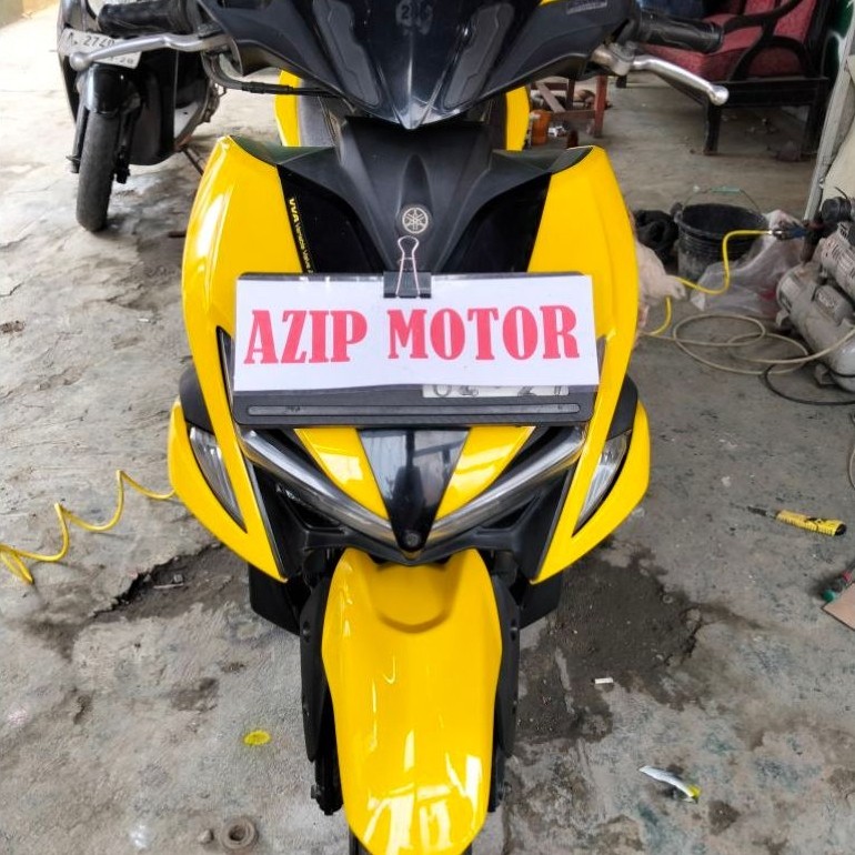 cat kuning  Yamaha aerox