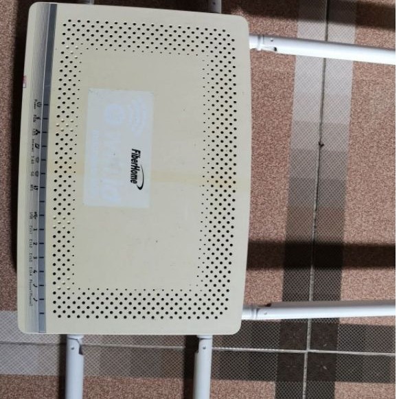 ONT GPON FIBERHOME  PREMIUM ( unit tanpa adaptor)