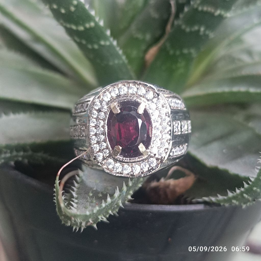 Natural Umbalite Garnet + memo.