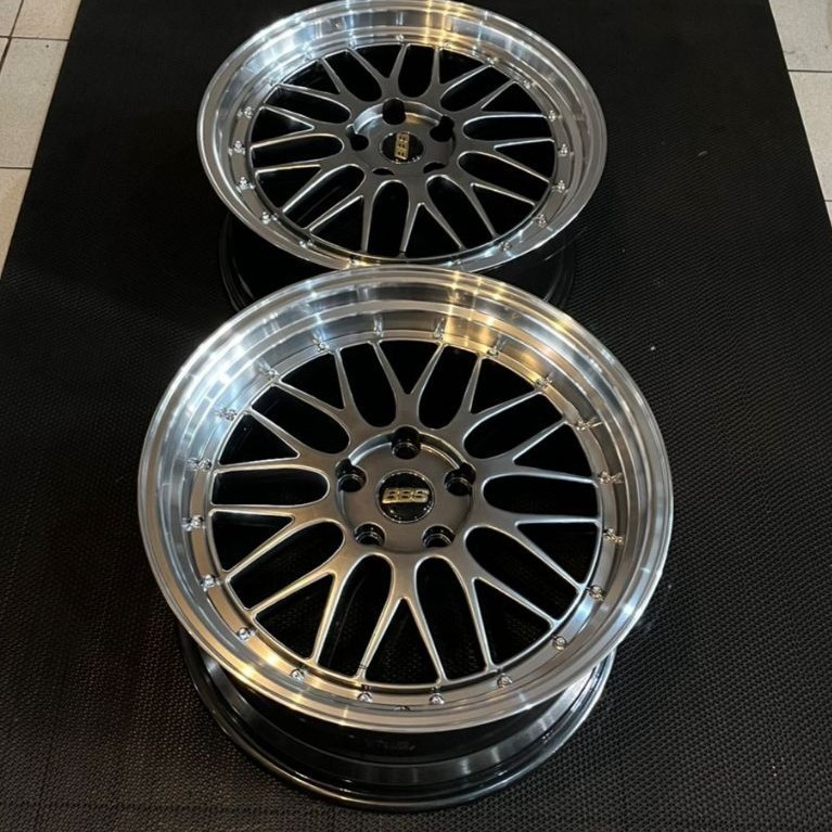 VELG BBS R19 x8.5/9.5  ET 28/32 PCD 5x120 HYPER BLACK/MACHINE LIP/CHROME RIVET / bmw