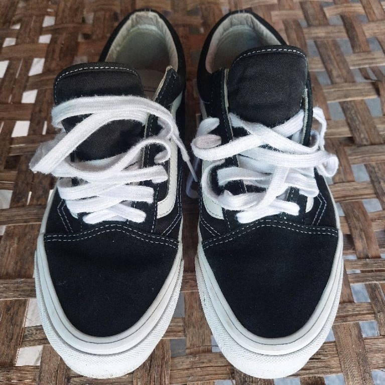 vans old skool vault og