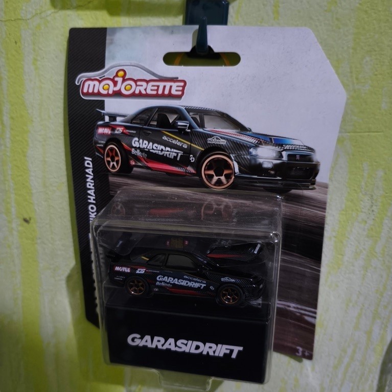 Mojorette Garasi Drift R34