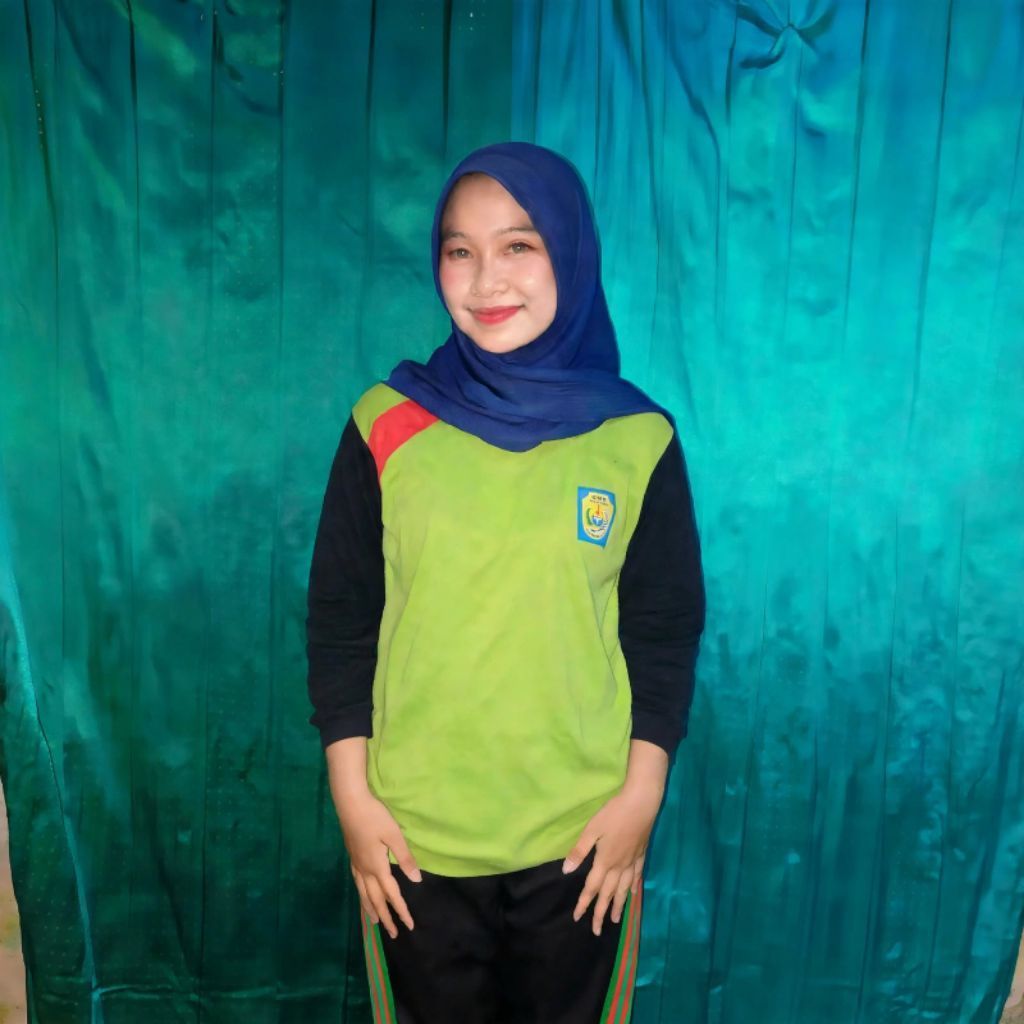 BAJU OLAHRAGA SMP PRELOVED