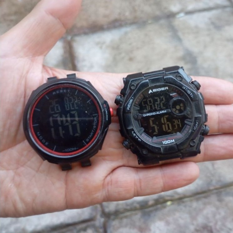 jam tangan bundling sepaket merk outdor eiger digital second kepalanya aja