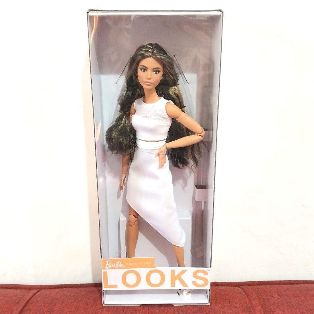Barbie Looks Lina #1 Mattel Official Boneka Second Preloved Jadul Collector