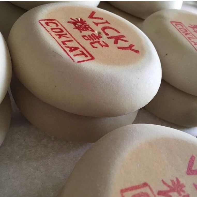 Kue Bulan Vicky