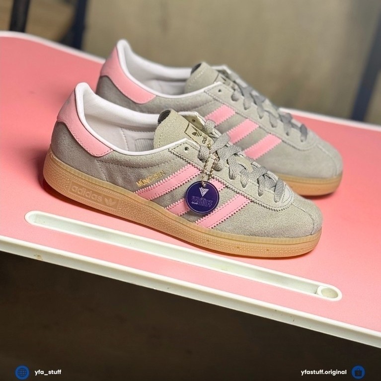Munchen Pebble Gum Grey Pink BNIB Original New