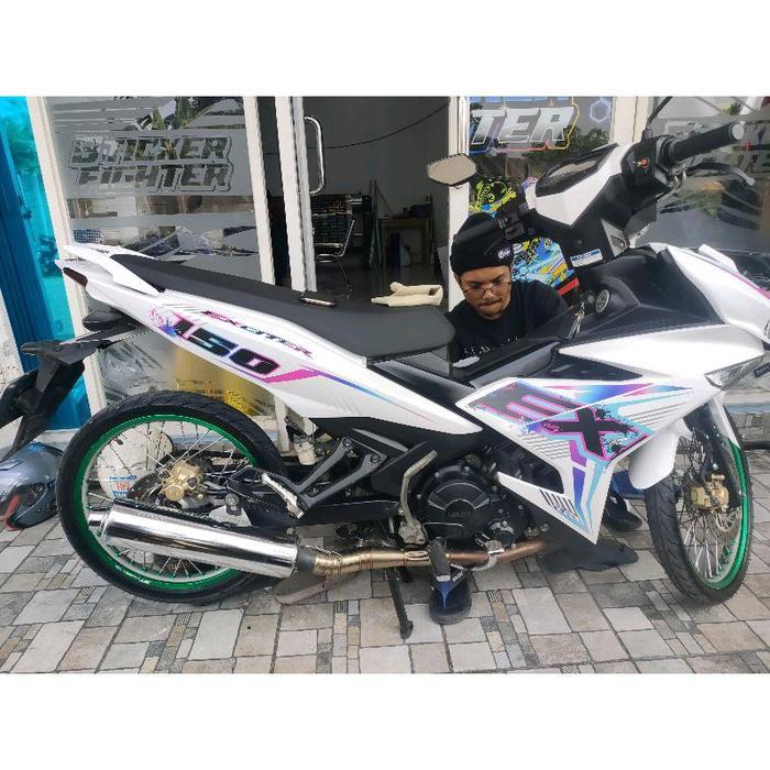STRIPING TRANSPARAN MX KING Y150ZR SNIPER EXCITER DIASIL 150i - HITAM RAINBOW