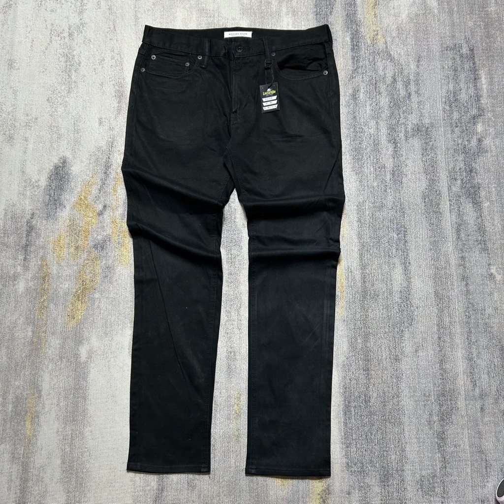 AZ0118. GU Jeans Slim Fit Stretch Pants/Celana Panjang GU Hitam
