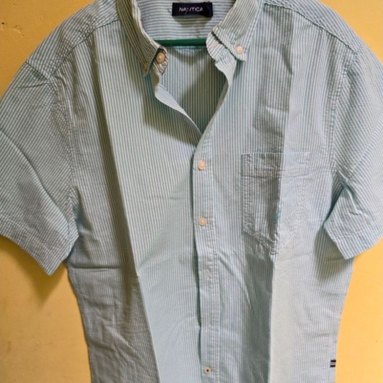 kemeja salur Nautica