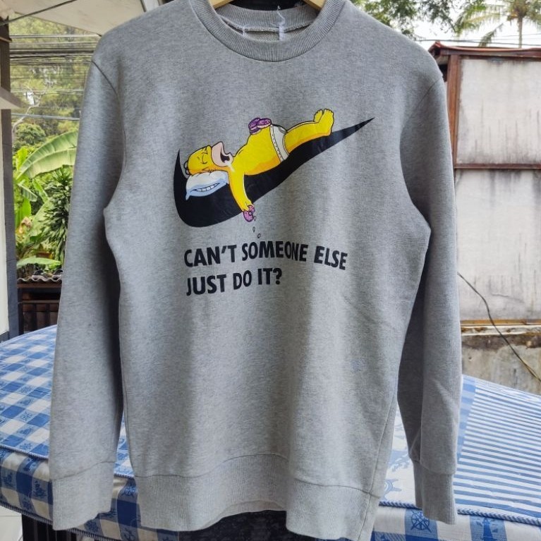 Crewneck Nike x simpsons second ori min cut tag