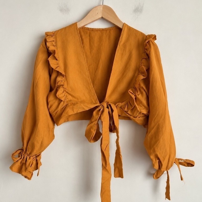 Outer Crop Tali Mustard Ruffle