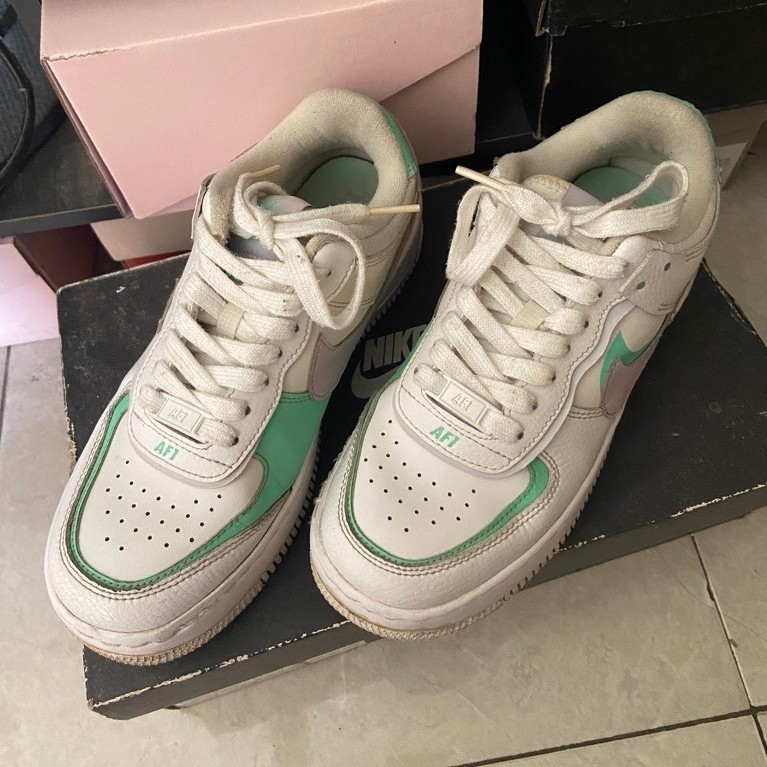 nike airforce 1 shadow